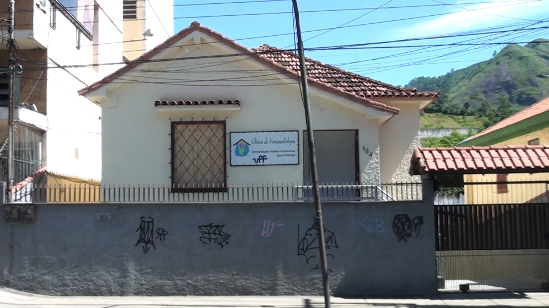 Clínica-escola de fonaudiolagia começa a atender surdos gratuitamente
