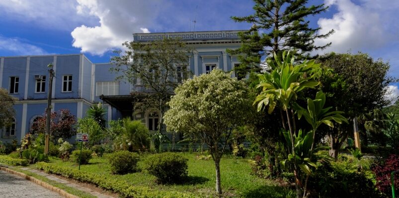 Trote solidário da UFF Nova Friburgo reabastece o Hemocentro