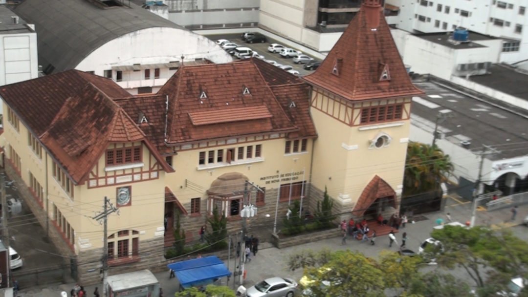 Educadores de Nova Friburgo aderem a paralisação nacional