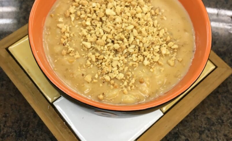 Que tal aprender a fazer uma deliciosa canjica de doce de leite para essa Páscoa?