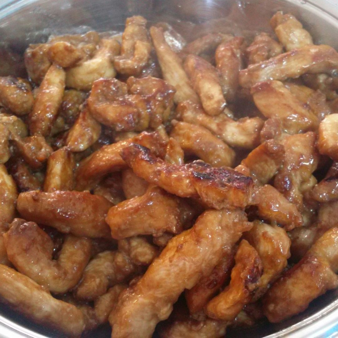 Aprenda a fazer um delicioso e prático frango teriyaki
