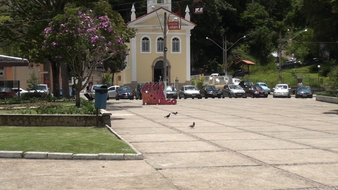 Secretarias municipais e guias turísticos promovem readequação de estacionamento no Suspiro