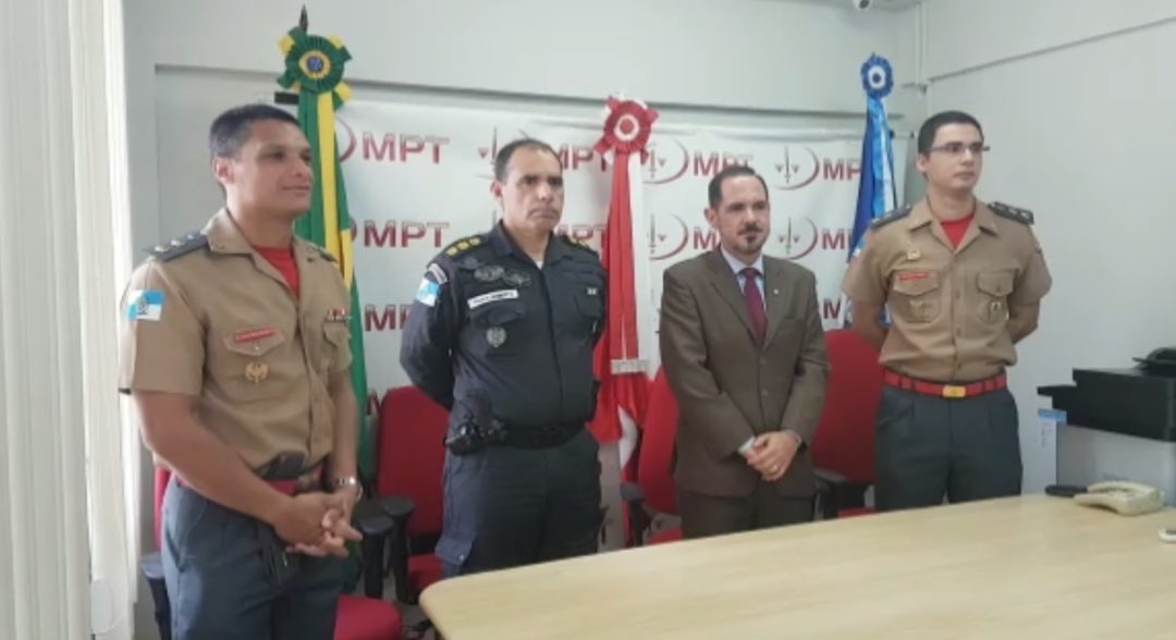 Ministério Público do Trabalho formaliza doações à Polícia Militar e Corpo de Bombeiros de Nova Friburgo