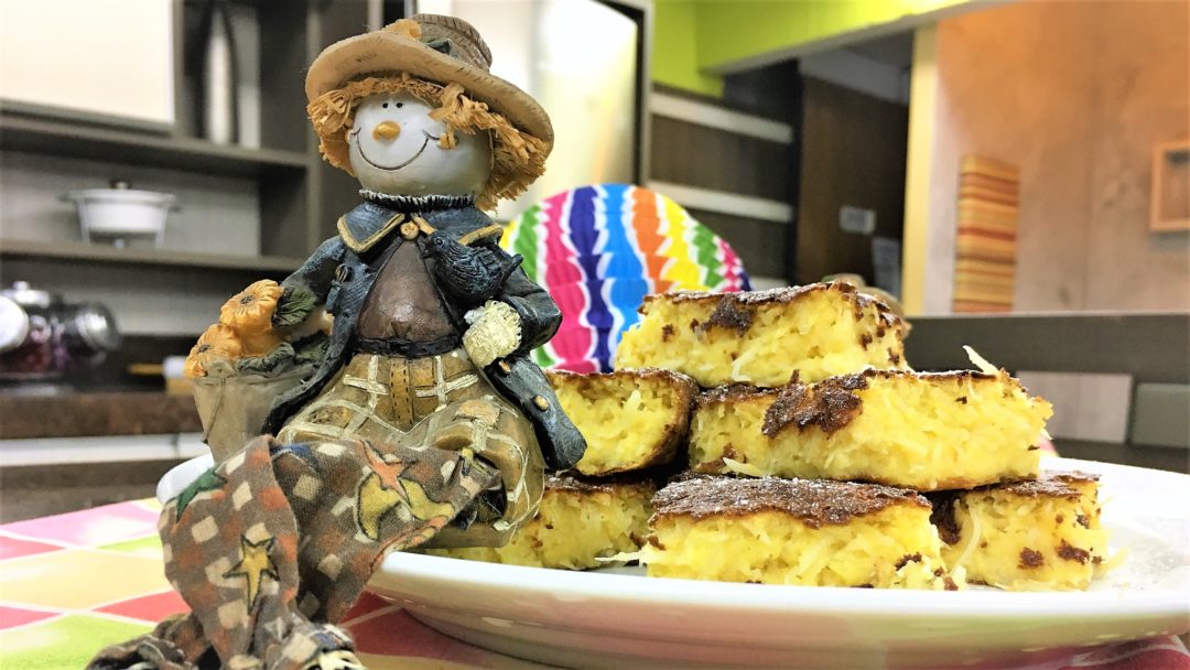 Aproveitando essa época festiva: Que tal preparar um bolo de pamonha