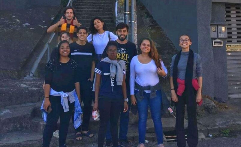 Projeto leva cinema de graça à bairros de Nova Friburgo