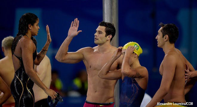 Jhennifer Alves participou de classificatórias no 4×100 Medley Misto