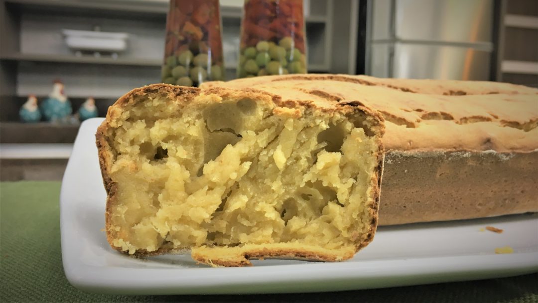 Quer aprender uma receita super fácil? Pãozinho de liquidificador com milho verde
