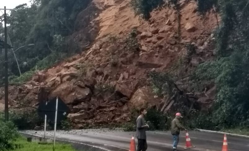 deslizamento rj 116 2019