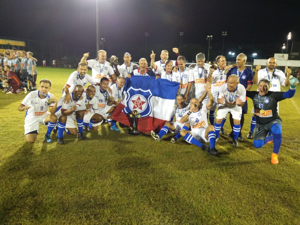 Frizão é campeão da Copa do Mundo de Futebol Amador