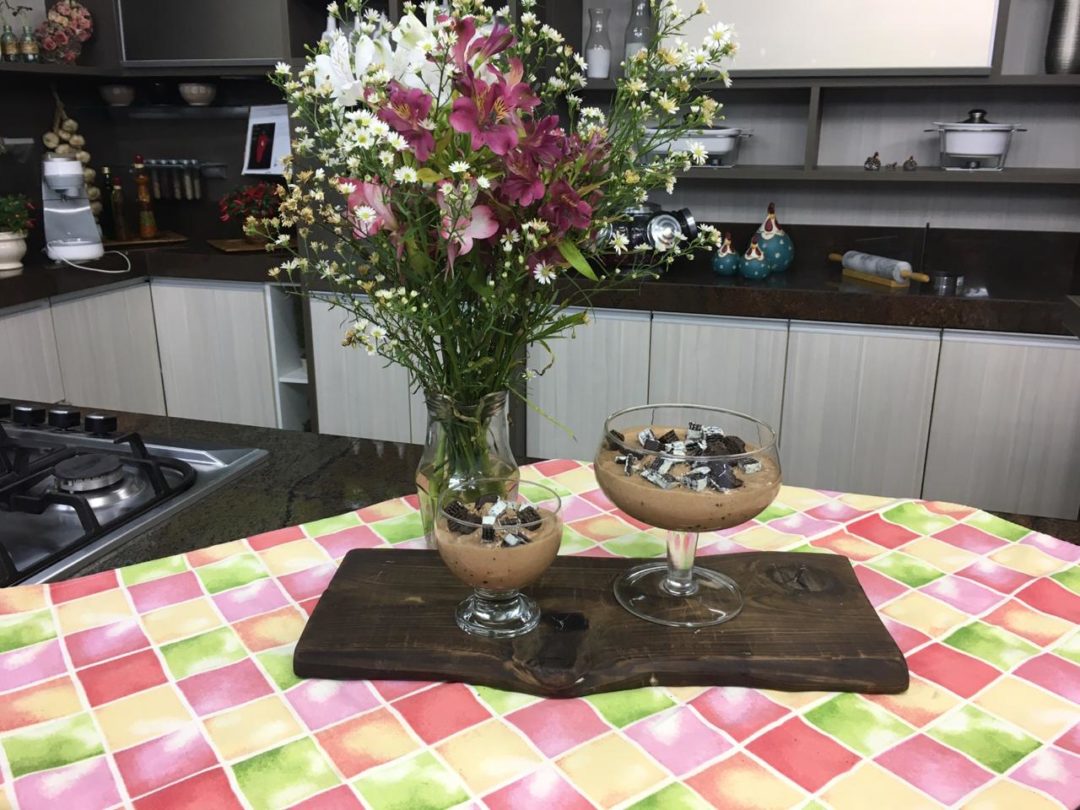 Mousse crocante de biscoito