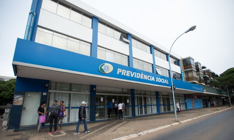 Retorno presencial das agências do INSS é adiado mais uma vez