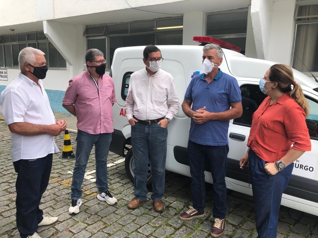 Posto de Saúde Centenário recebe nova ambulância