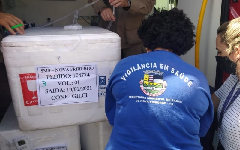 CoronaVac: doses da vacina contra Covid-19 chegam a Nova Friburgo