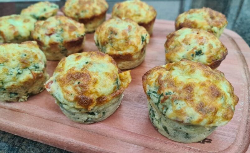Muffin de Espinafre e Queijo