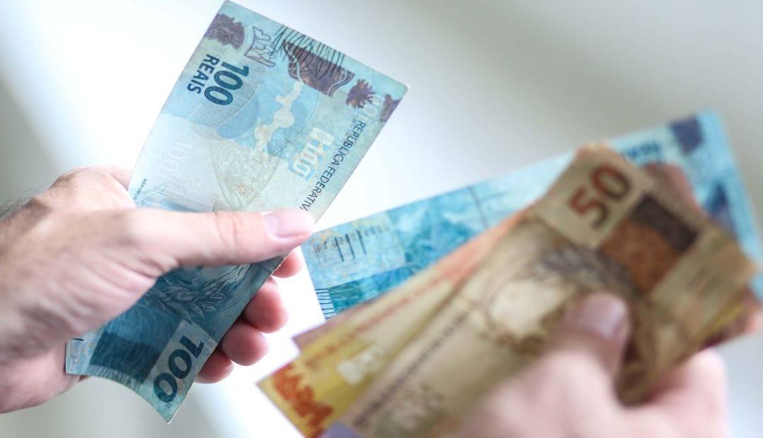 INSS inicia pagamento da 1ª parcela do décimo terceiro de aposentados e pensionistas