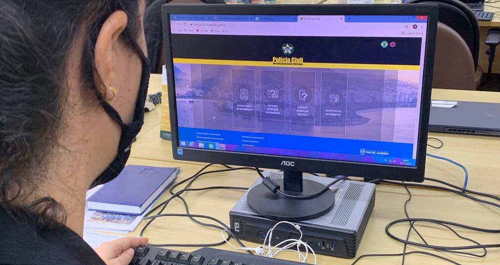 Com iniciativa estadual, atendimentos feito em delegacia foram adaptados para o formato online