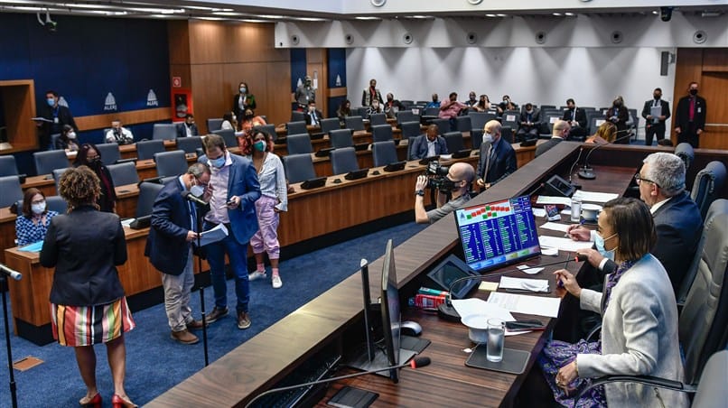 Novo Ensino Médio: Alerj aprova Projeto de Lei que implementa modelo no estado a partir de 2024