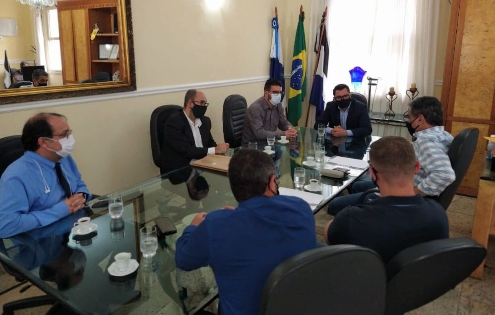 Transporte: prefeitura e Nova Faol se reúnem para discutir melhorias no setor