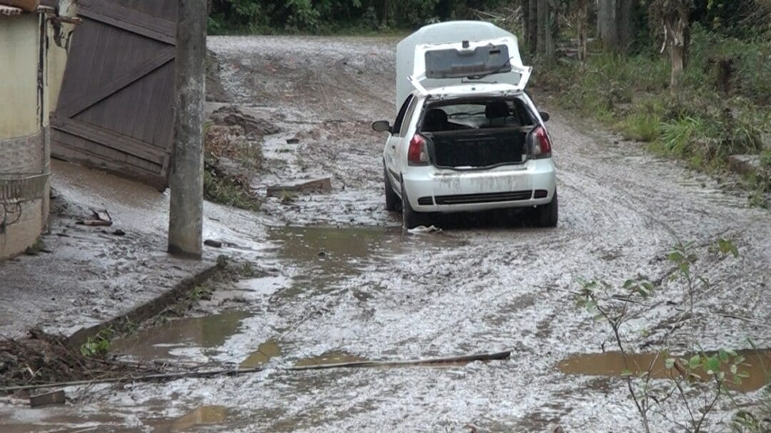 Águas de março fechando o verão: chuvas causam estragos e prejuízos em Nova Friburgo