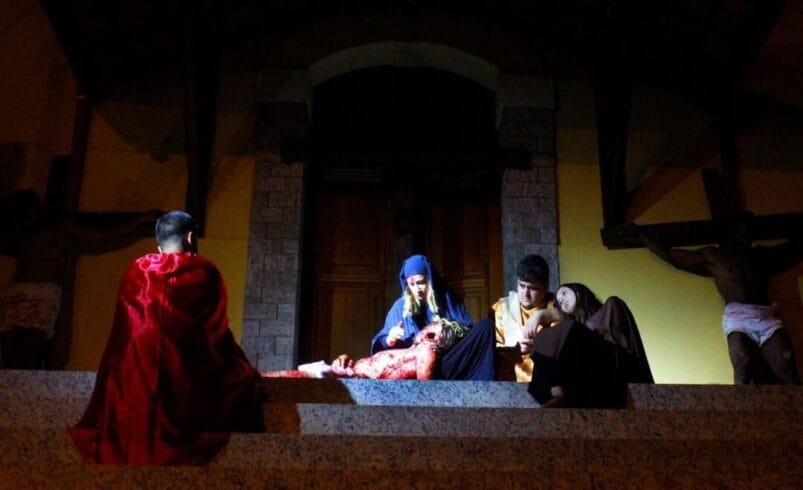Sexta-feira da paixão: comunidade de Riograndina realiza oitava edição da Via-Sacra Viva