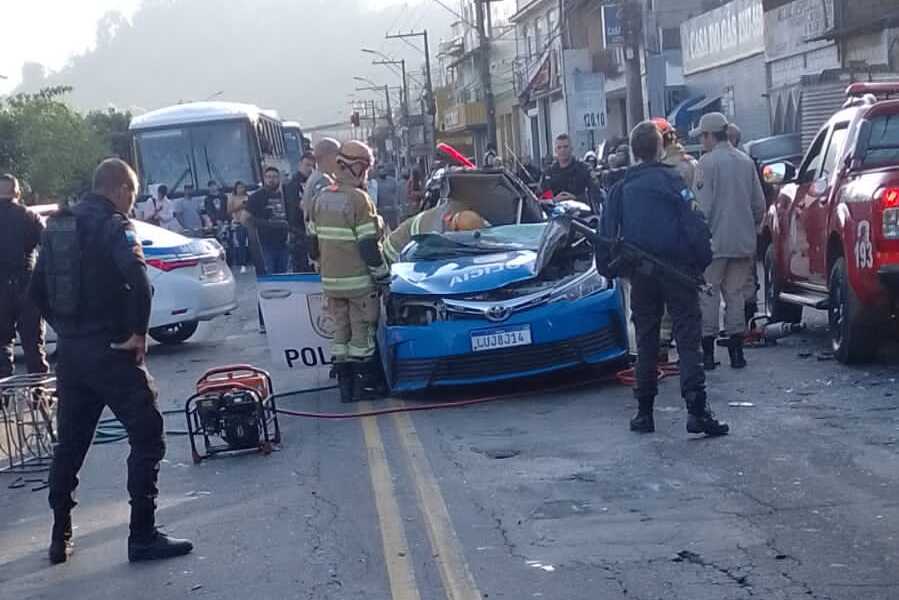 Policial Militar morre em acidente na Av. Governador Roberto Silveira