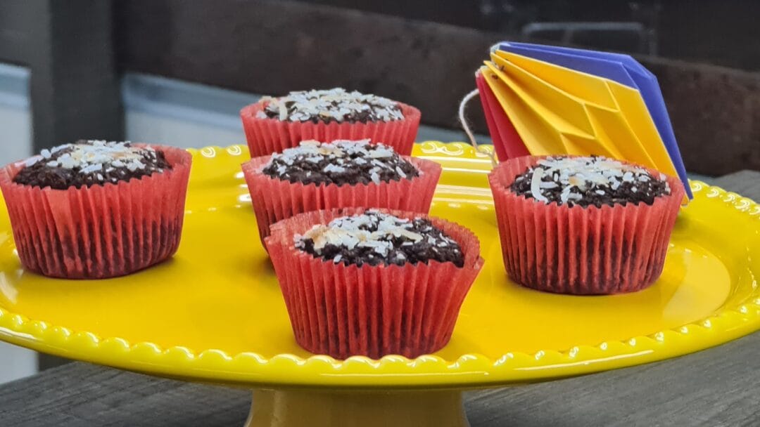 Muffin de coco com cacau diet