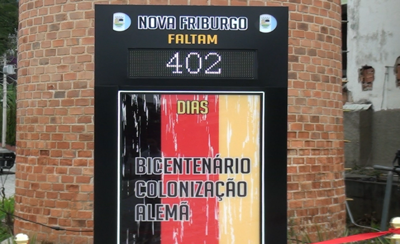 Contagem regressiva: inaugurado totem comemorativo ao bicentenário da imigração alemã