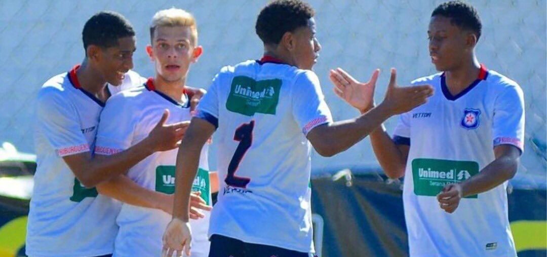 Após mais uma goleada, Friburguense está nas oitavas da Copa Rio