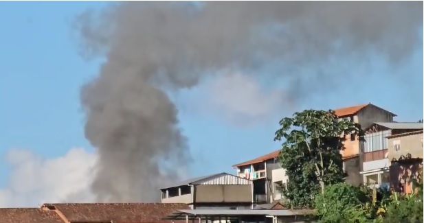 Incêndio atinge condomínio durante feriado em Nova Friburgo e famílias perdem tudo