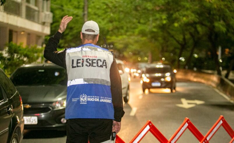 Motoristas são flagrados pela Lei Seca em Nova Friburgo