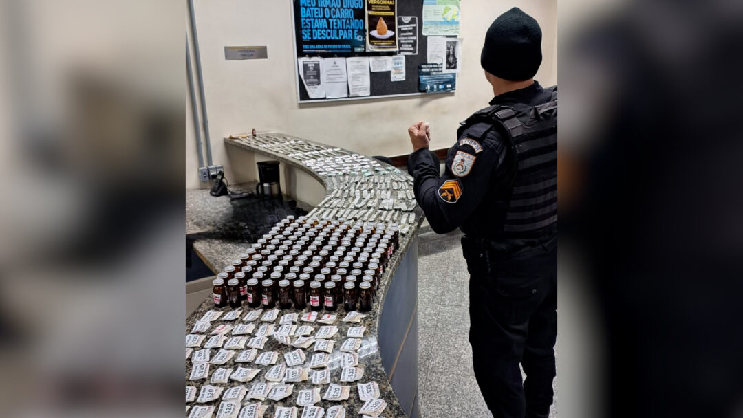 Polícia prende quatro pessoas em operação contra o tráfico em Nova Friburgo