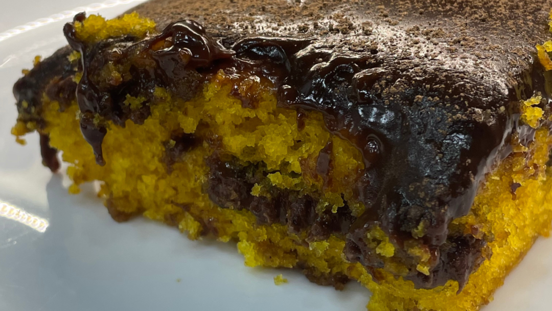 Receita do dia: Bolo de Cenoura Recheado