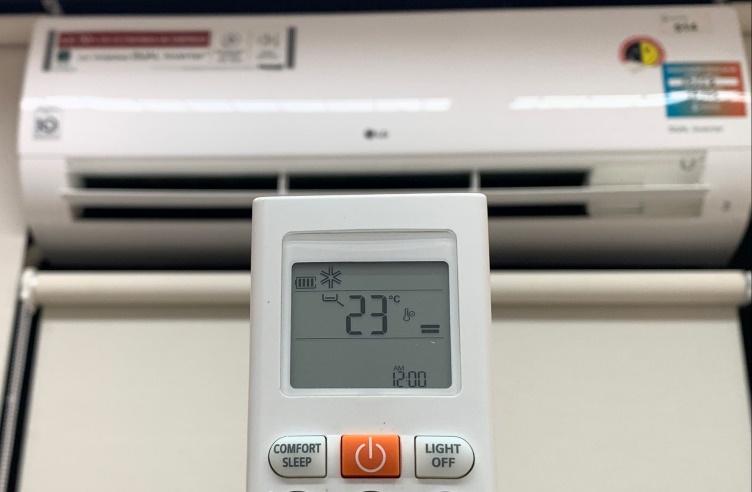 Chuva e altas temperaturas: saiba como não aumentar o consumo de energia nesse período