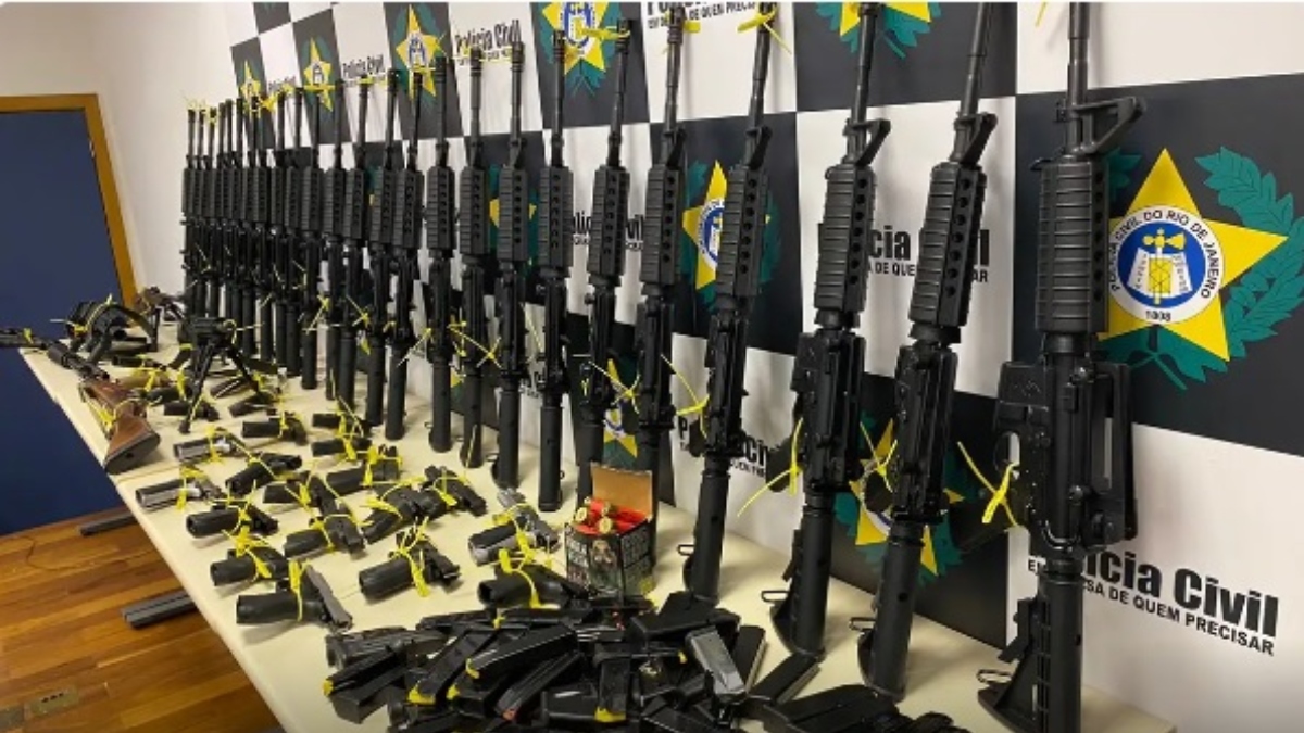 Estado do Rio reduz mortes violentas e atinge recorde histórico de apreensão de fuzis