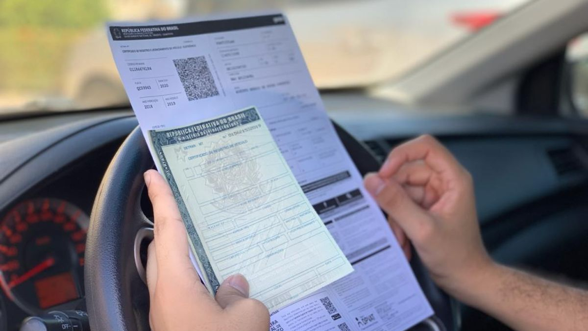 Não deixe para a última hora: prazo para licenciamento obrigatório de veículos encerra neste sábado, 30