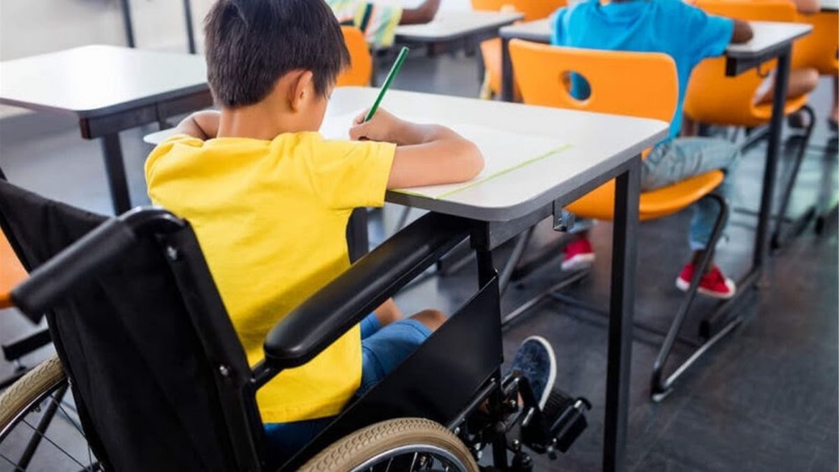 Escolas públicas do Rio terão programa especializado para inclusão de estudantes PCD