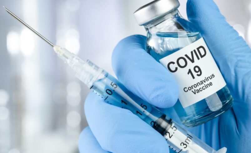 Covid-19: saiba como fica vacinação de idosos no calendário anual