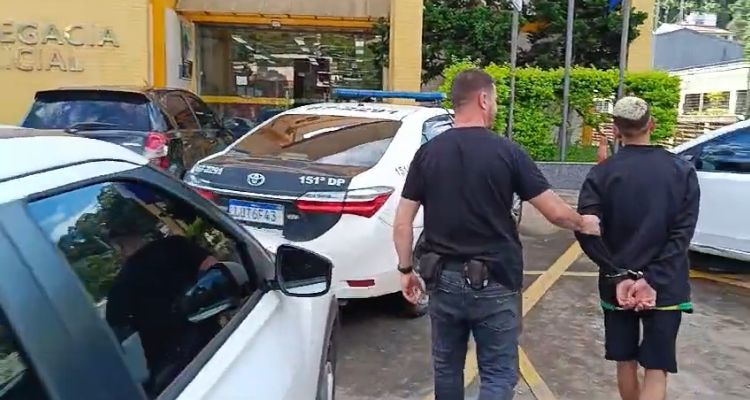 Polícia prende traficante em flagrante no bairro Olaria, Nova Friburgo
