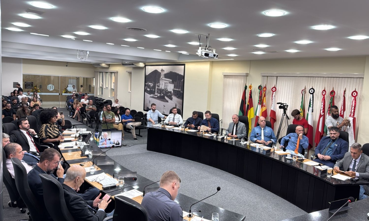 Câmara aprova Reforma e Empréstimo Milionário