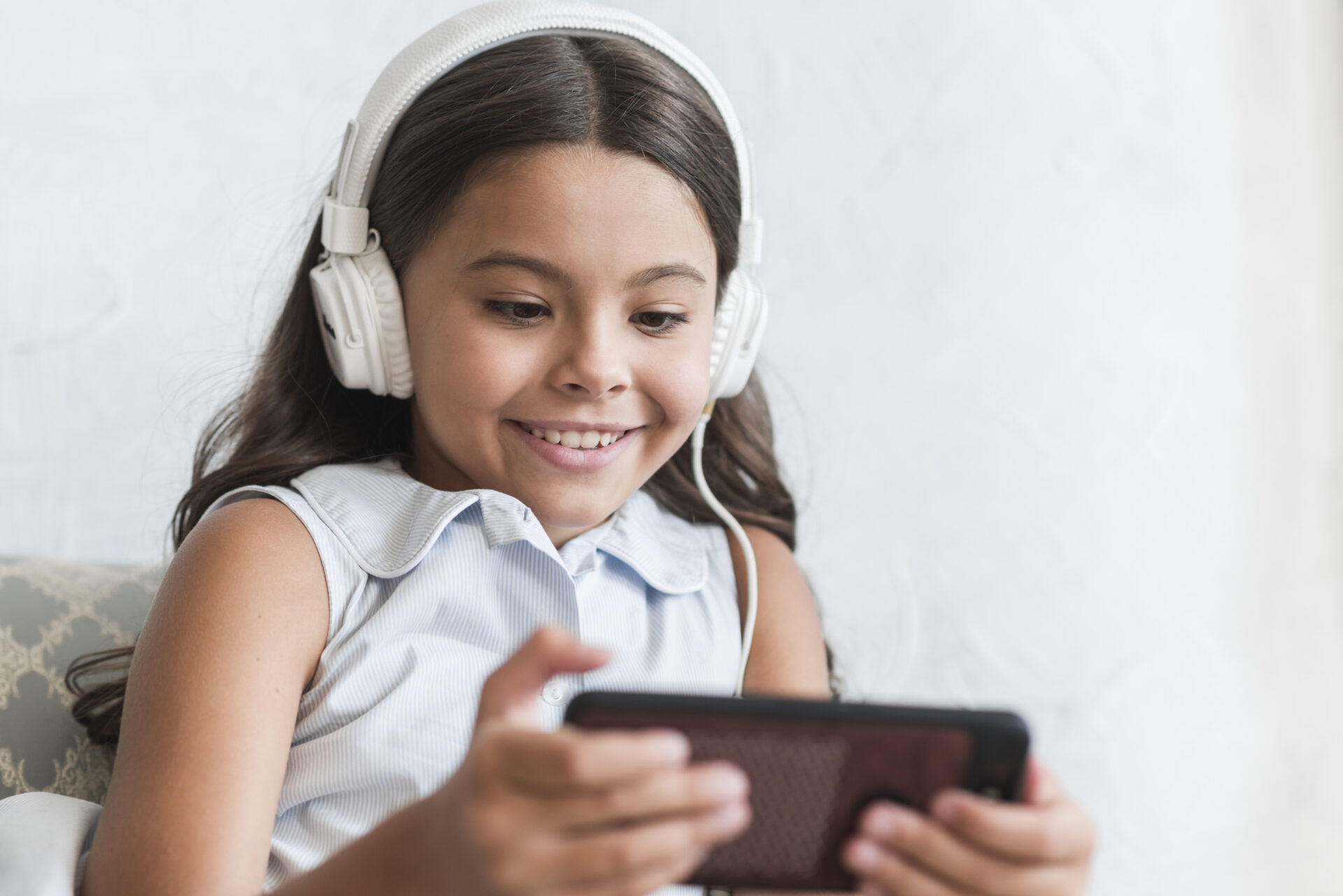 5 dicas para proteger crianças e adolescentes na internet