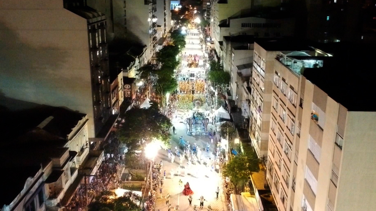 Bombeiros vetam desfile de 6 escolas no Carnaval de Friburgo