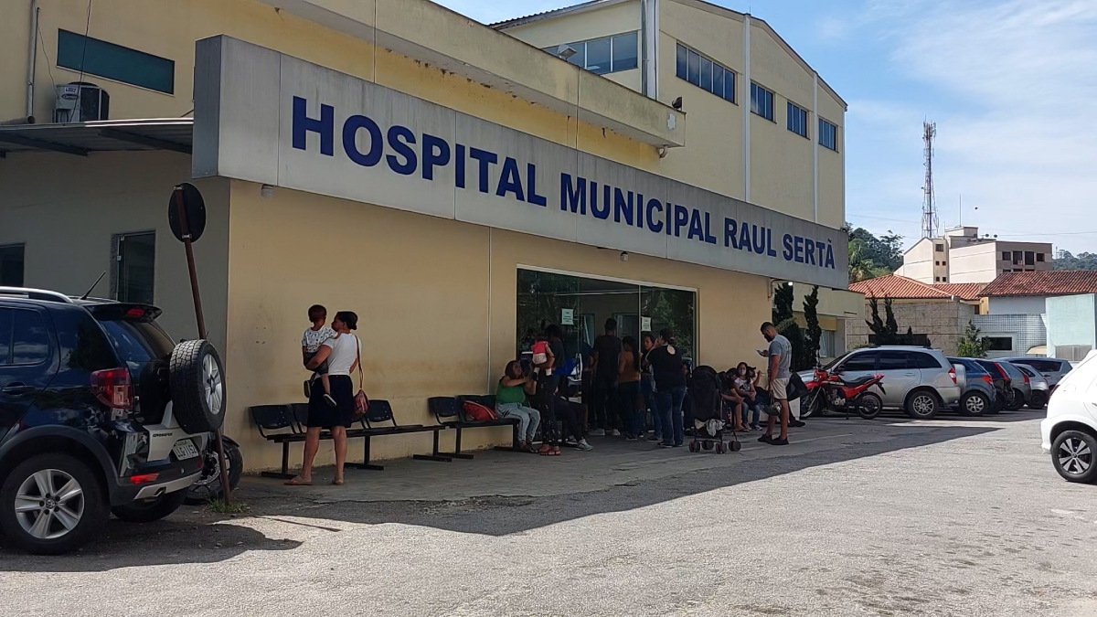 Jovem esfaqueada por menor em Friburgo morre no Raul Sertã