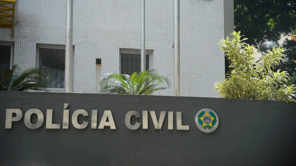 Polícia Civil prende 448 foragidos no RJ na Operação Espoliador