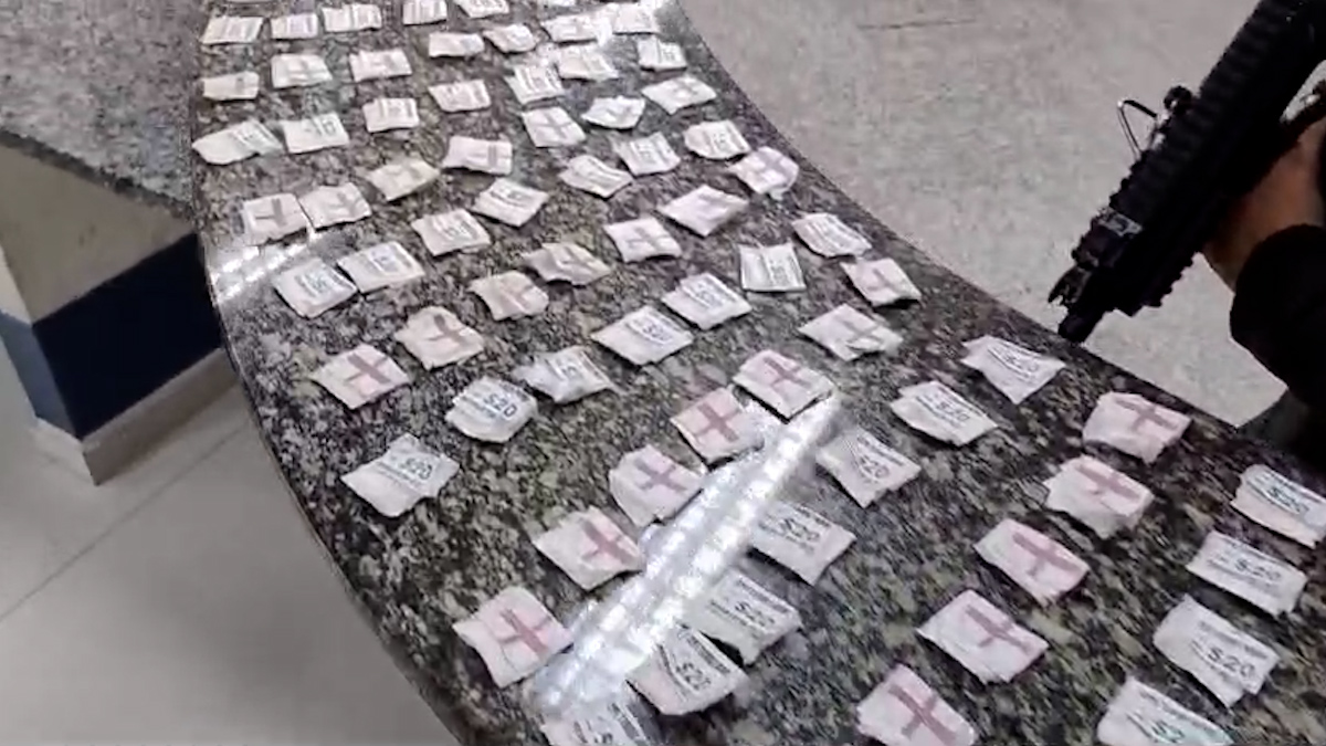 Cinco suspeitos são presos por tráfico e desacato em Friburgo