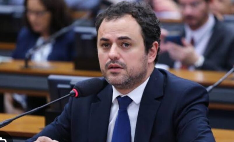 Cassação de Glauber Braga avança no Conselho de Ética