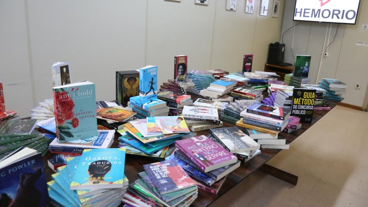 Hemorio troca livros por doações de sangue, ação inspira Friburgo