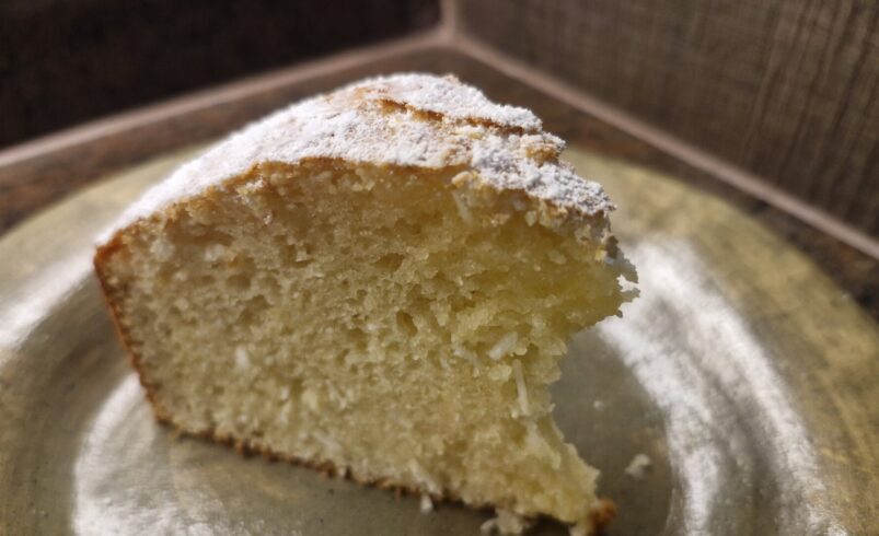 bolo de coco cremoso