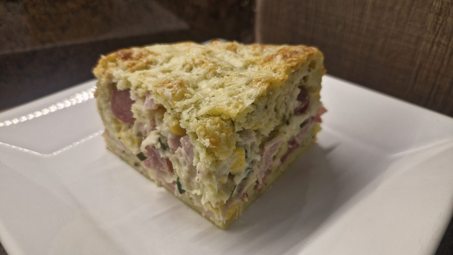 Luciana Ferraz ensina receita de torta caipira no Toda Manhã