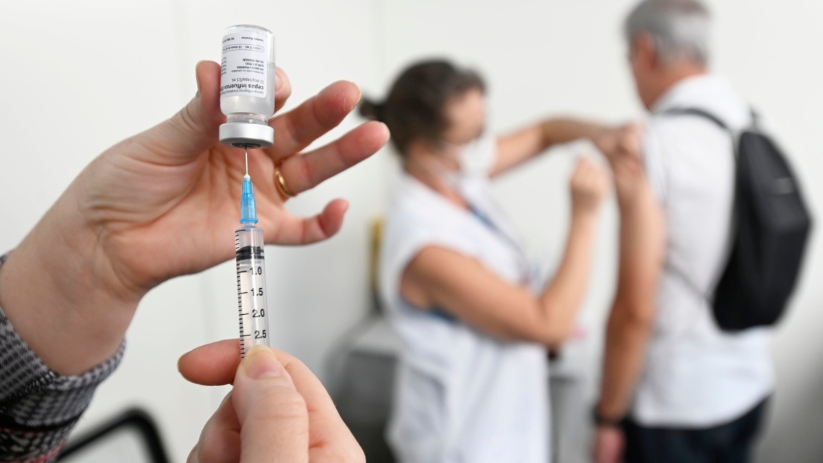 Casos de SRAG crescem no RJ; influenza A lidera mortes no país