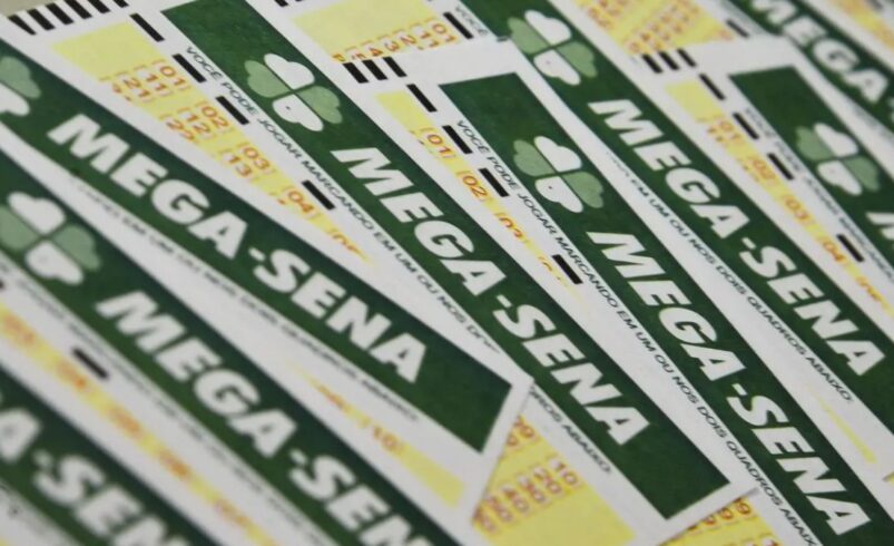 Mega-Sena acumula R$ 7,5 milhões; sorteio acontece nesta terça